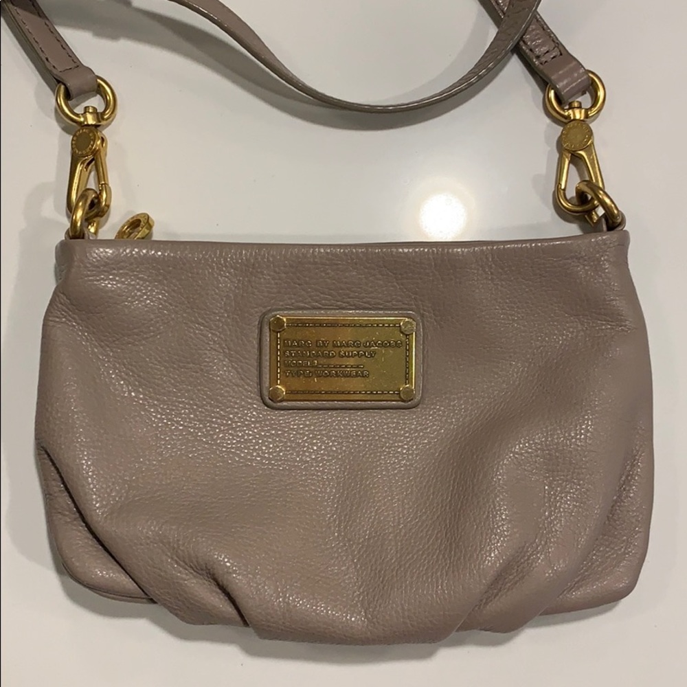 MARC BY MARC JACOBS CROSSBODY BAG